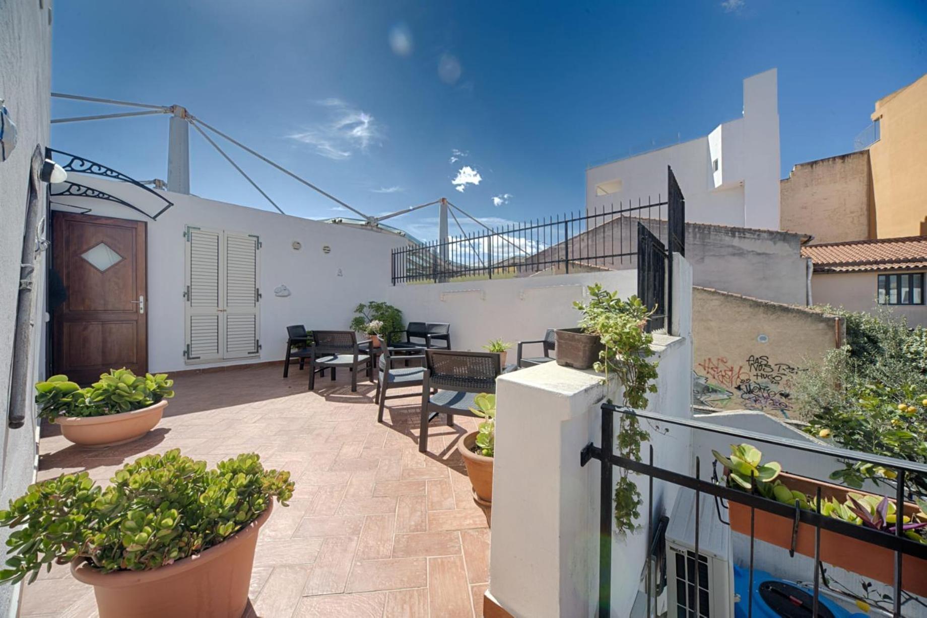 B&B Antica Dimora Olbia Exterior foto